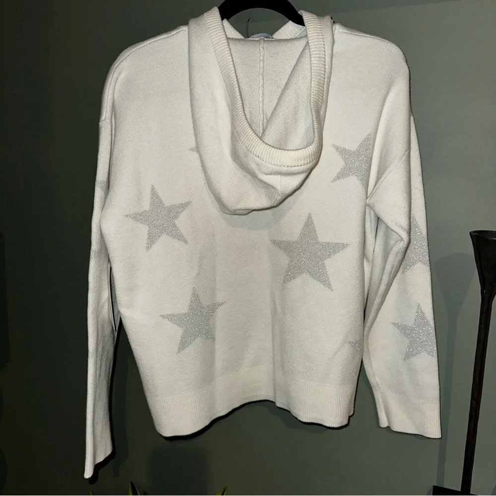 NWT CALLIGRAPHIE BY ANTHROPOLOGIE White Hooded Silver Star Sweater Sz L - Picture 2 of 11